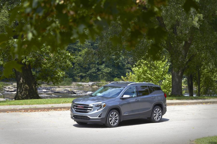  GMC Terrain 2017 года  (фото 10 из 18)